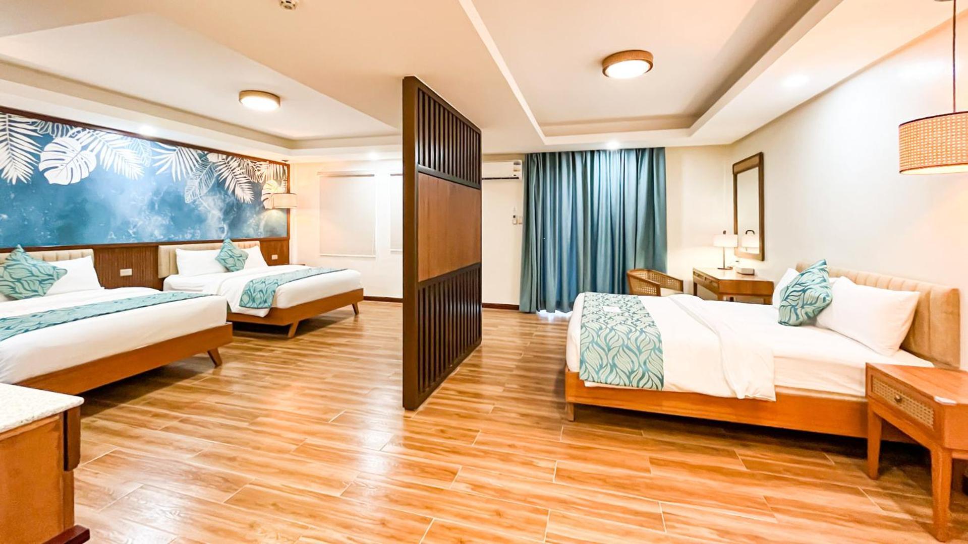 Bagac La Jolla Luxury Beach Resort מראה חיצוני תמונה