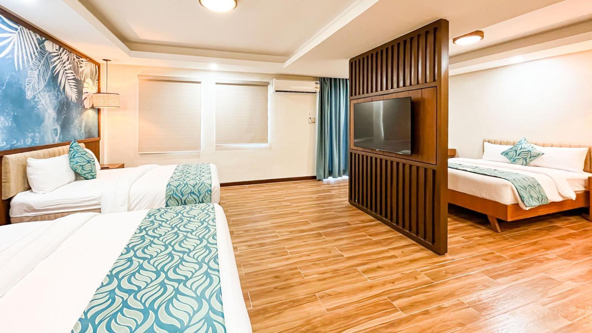 Bagac La Jolla Luxury Beach Resort מראה חיצוני תמונה