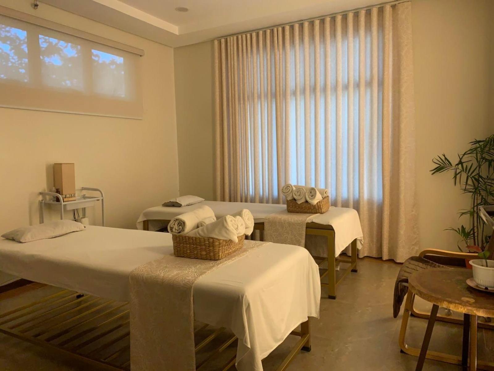 Bagac La Jolla Luxury Beach Resort מראה חיצוני תמונה
