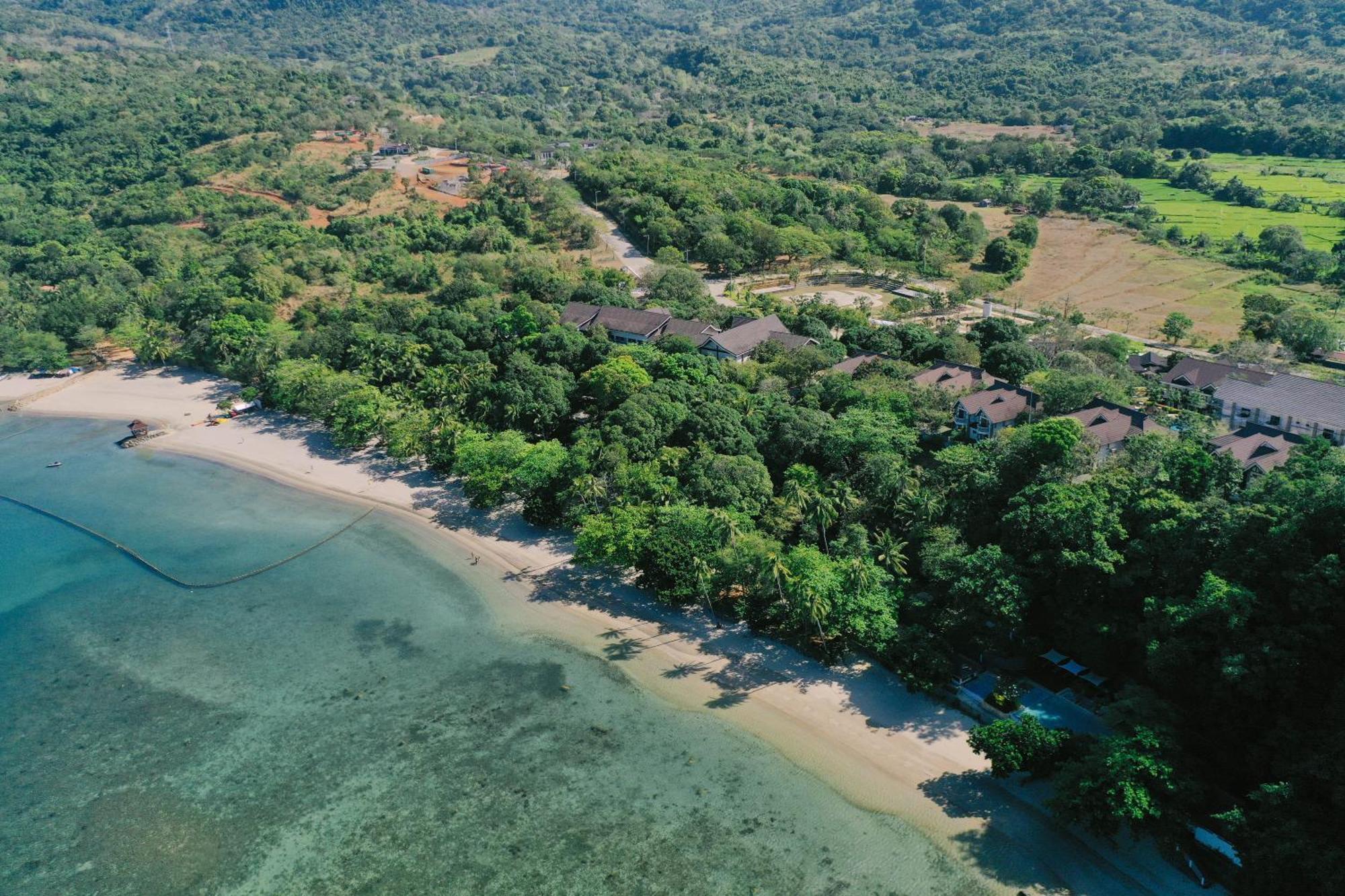 Bagac La Jolla Luxury Beach Resort מראה חיצוני תמונה